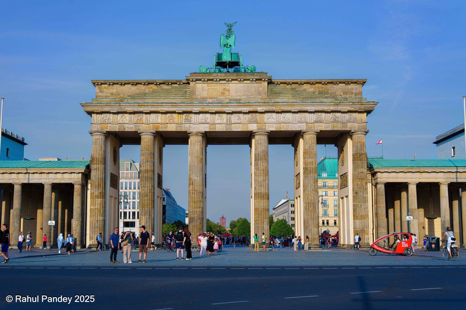 Berlin - Brandenburger Tor, where the wall stood once (along road markings)