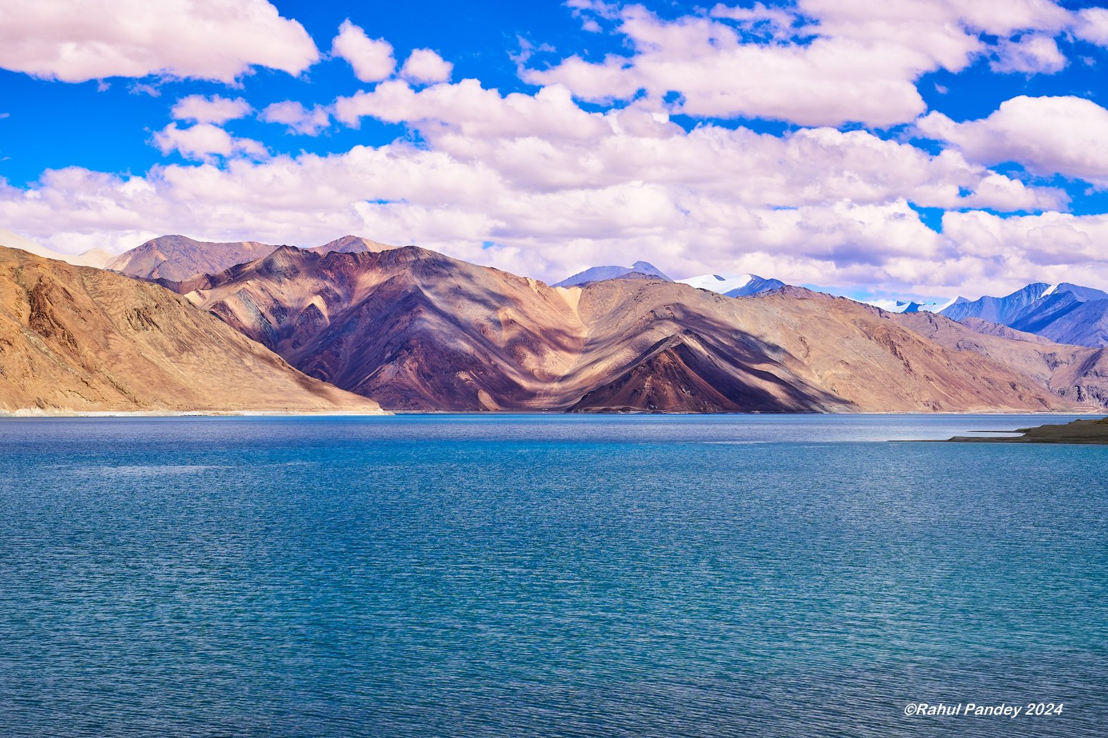 Pangong Lake magnificent colours - Ladakh, India